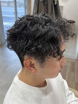 エスト 幕張本郷(est.) MENSHAIR/波巻ツイストスパイラル/フェザーパーマ/千葉/津田沼