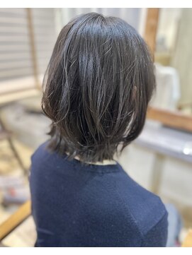 ラウラアンドロー(LAURA&RO) ダブルカラー/ケアブリーチ/インナーカラー/ベージュ【塚口】