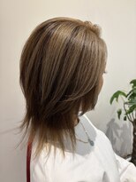 アズールサン 草加西口店(azule-sun) ハイライトカラー,グレージュ,ウルフカット【草加】