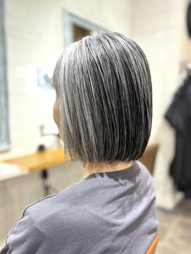 バンビ(BAMBI) 10代20代30代40代50代60代大人キレイ切りっぱなしボブ