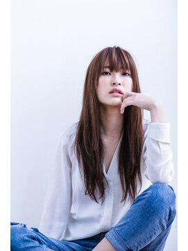 メルクマール(MERKMAL) スタイリッシュなナチュストレ－ト。