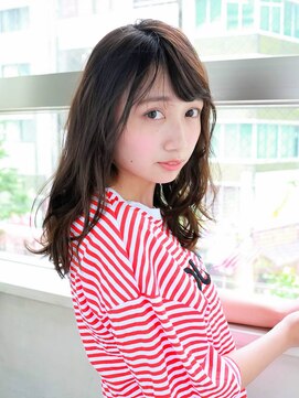 ルティア(Lutia) グレージュ サイドバング 大人かわいい