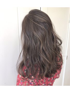 ドルチェ 梅田(Dolce) 【Dolce梅田】ナチュラルハイライト/アッシュベージュ