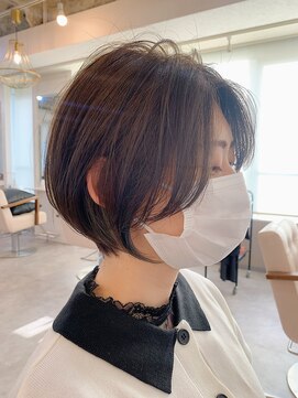 トッカ ヘアアンドトリートメント 難波店 大人キレイ◎似合わせカットで作る小顔丸みショートボブ☆