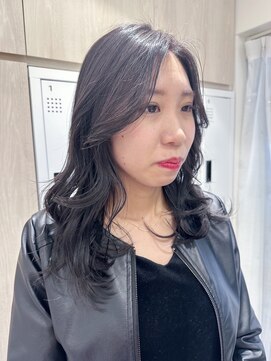 ナビバイケンジ(NaVI by KENJE) くびレイヤーグレージュカラー