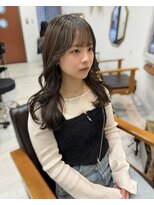 シエル(Ciel) 前髪カット×オリーブベージュ