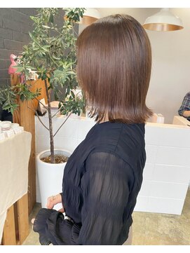 ニド(2do) フェイスレイヤー+切りっぱなしボブ