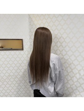 ブランシスヘアー(Bulansis Hair) アッシュベージュ