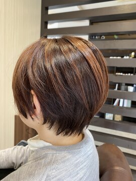 クラウン ヘア ラウンジ(CROWN hair lounge) 【クラウン】20代30代40代くびれショート×アンブレラカラー