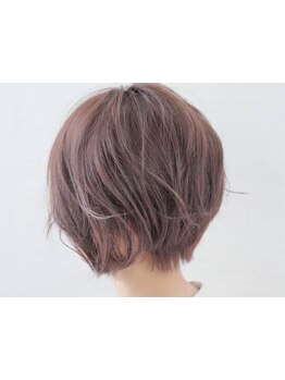 《丁寧なカウンセリングに定評有》骨格、髪質を見極めた似合わせカットで、あなたの魅力を引き出します。