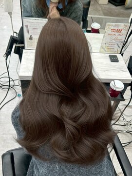 アマトウキョウスマートサロン(AMA TOKYO×Smart Salon) オリーブグレージュ  グレージュ  赤み消しカラー