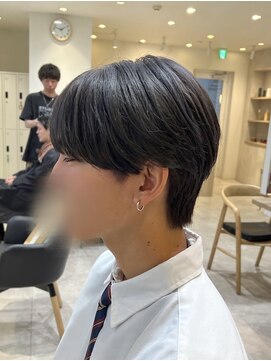 アイトーキョー 横浜(AI TOKYO) モテカラーにするにはグレーシルバーカラーで!