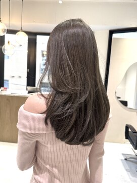 ルル(loulou) 【ブリーチなし】チョコレートベージュ×小顔レイヤーカット