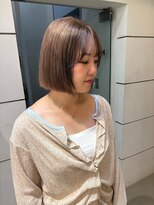 ヘアーメイクチック(HAIR MAKE CHiC) デザインカラー ぱつっとボブ ミルクティー