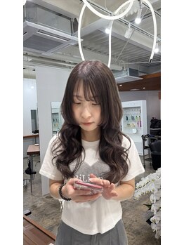 エナ 伊勢(eNA)の写真/髪質改善でダメージをケアしながらお洒落で上品な髪色を楽しむならeNa♪
