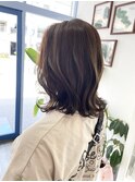 ベージュカラー、ブラウンカラー