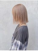 くびレイヤーエモージュ前髪モテベージュレイヤーミディ/高円寺