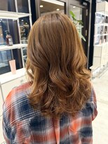 ステア ケース(stair case)&nbsp;レイヤーカット　コテ巻きパーマ　銀座ヘアサロン