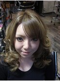 派手系・特殊系専門店だと思われがちですが・・・。