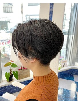 ヘアートーク アイズ(HAIR TALK I's) 刈り上げショートスタイル