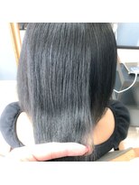 アンフィシュピトロワ(AnFye spi tlow)&nbsp;［AnFye］ブリーチの履歴の繋ぎ目の縮毛矯正