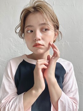 ムク 甲府(muku.) 前髪/マチルダボブ/ピンクベージュインナー/グレージュ[甲府駅]