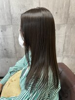 リプレイバイエクラート(REPLAY by ECLART) 手で乾かしただけで決める為に髪質改善