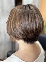 カノア(canoa)&nbsp;白髪ぼかしハイライト