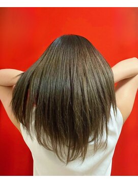 ルッソリベラ 池袋(Lusso libera) さらさらストレート　アッシュブラウン◎30代40代50代