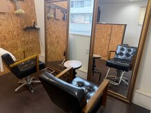 サロンズ エクル(salon’’s ECRU...)