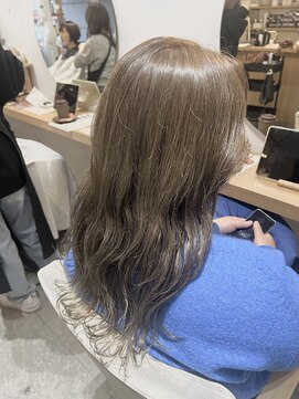 パラゴ(PARAGO.) ブリーチカラー×くすみベージュ☆