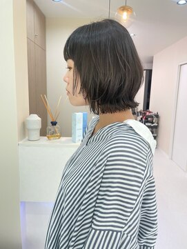 エトレ(ETRE) ウルフカット