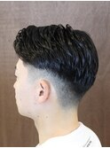ツーブロック×フェード　お洒落なビジネスマンスタイル！