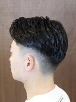 アザーハーフ(Other Half)&nbsp;ツーブロック×フェード　お洒落なビジネスマンスタイル！