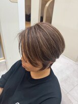 アストレアバイニケ(ASTRAEA by nike)&nbsp;白髪ボカシハイライト×ショート