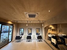シンヤヘアーズ アルザ通り店(SHINYA HAIRS)