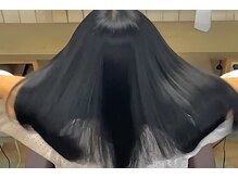 「周りから褒められる髪が、あなたの日常に新しい自信をくれる」