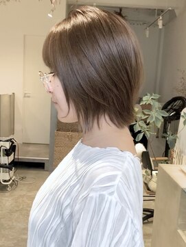 テテ(tete.) ふわっと軽やかくびれレイヤーボブ