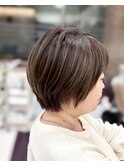 ショートボブ