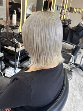 ホワイトシルバー