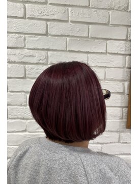 セレスト 大泉学園店(CELESTE) 紫ピンクの前下りボブ