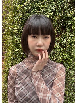 カゼ ダイカンヤマ Kaze DAIKANYAMA 重めワイドバング/ミニボブレイヤー