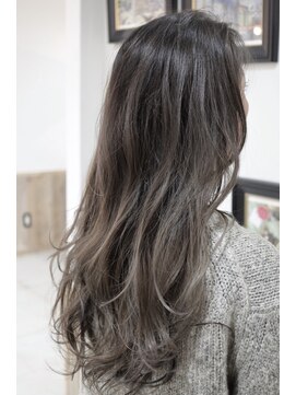 ノーム 横浜(NORM) Norm横浜バレイヤージュ3Dカラー☆