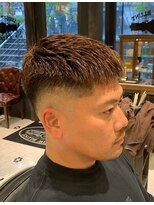 ルドローブラントオオサカ(LUDLOW BLUNT Osaka)&nbsp;【LUDLOW BLUNT】レイヤーソフトクロップ スキンフェード