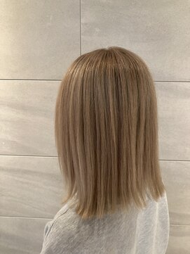 リー 京橋(Lee) 【Lee京橋】ボブ×ハイトーンベージュ