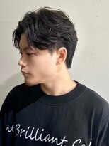 レビジュヘアー 桂店(LEVIJU HAIR)&nbsp;センターパートツイストスパイラルパーマ刈り上げメンズパーマ