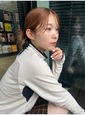 カチモリ　ヘアアレンジ　束感のある前髪　タイトヘア