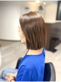 明るい白髪染めボブ