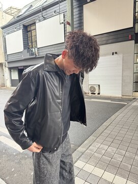 ハイセンス(HISENSE) ツイスパで作るスペインカール【ケイト】