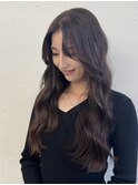 【横田芽衣】ツヤ感たっぷりラベンダーブラウン